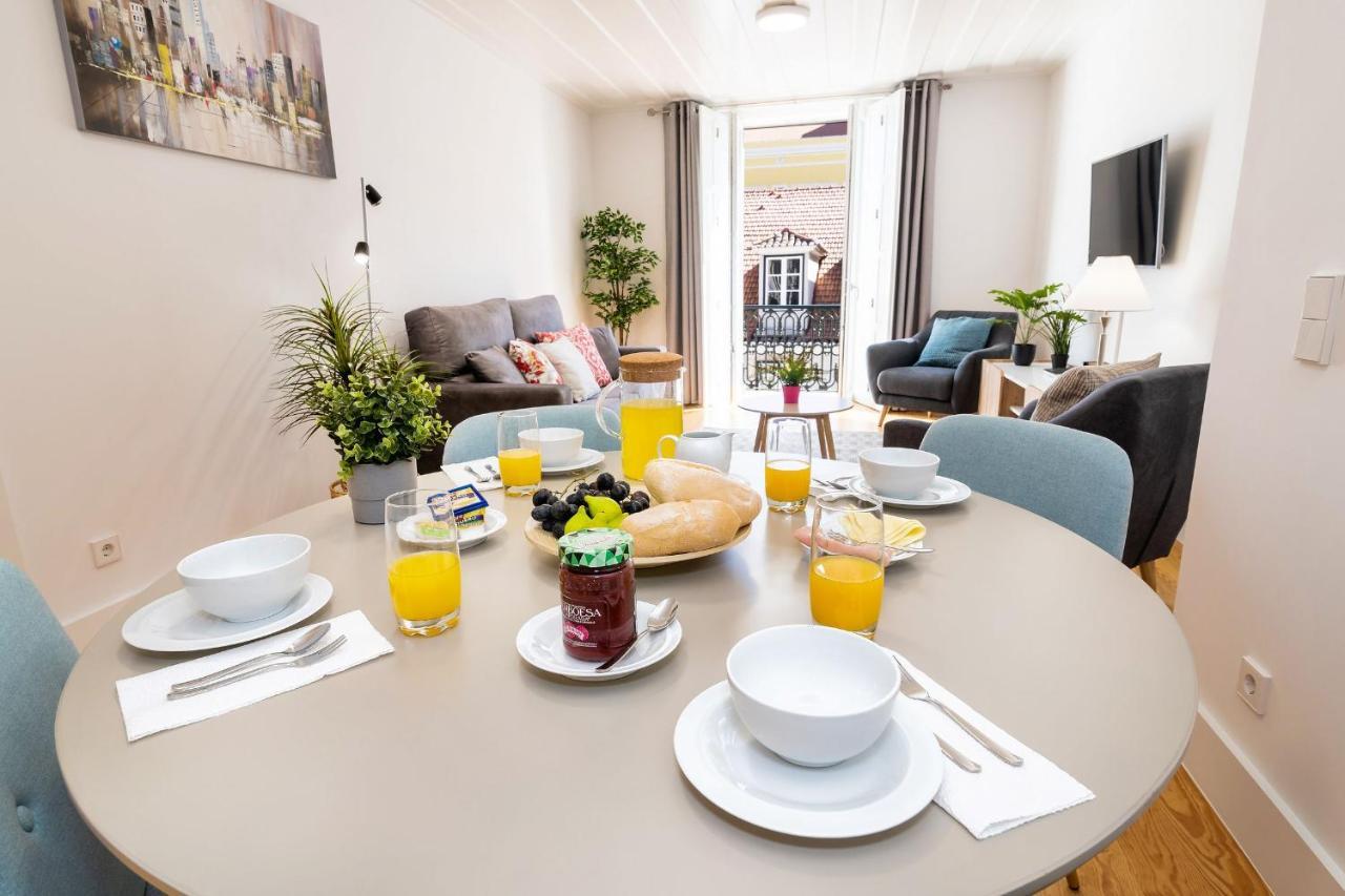 Amazing 1Bdr Apartment In Chiado By Lovelystay Лісабон Екстер'єр фото
