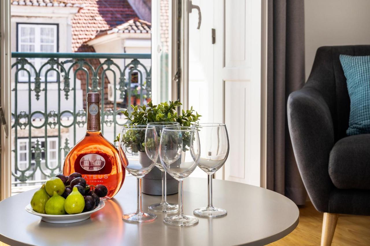 Amazing 1Bdr Apartment In Chiado By Lovelystay Лісабон Екстер'єр фото