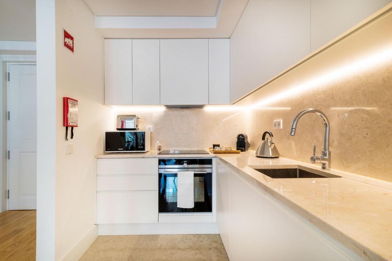 Amazing 1Bdr Apartment In Chiado By Lovelystay Лісабон Екстер'єр фото